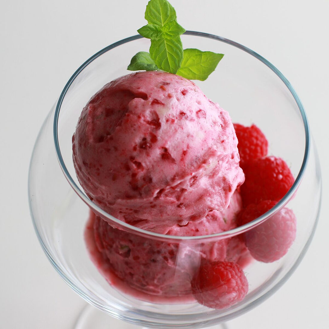 Pear Raspberry Chardonay